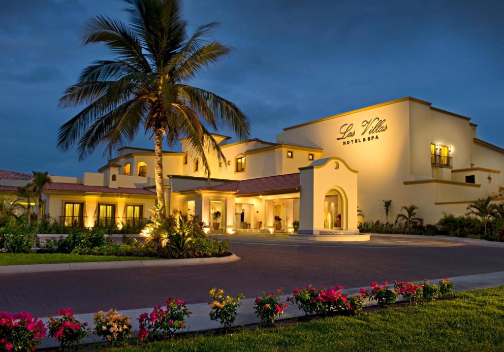 hotels with balcony in Mazatlan