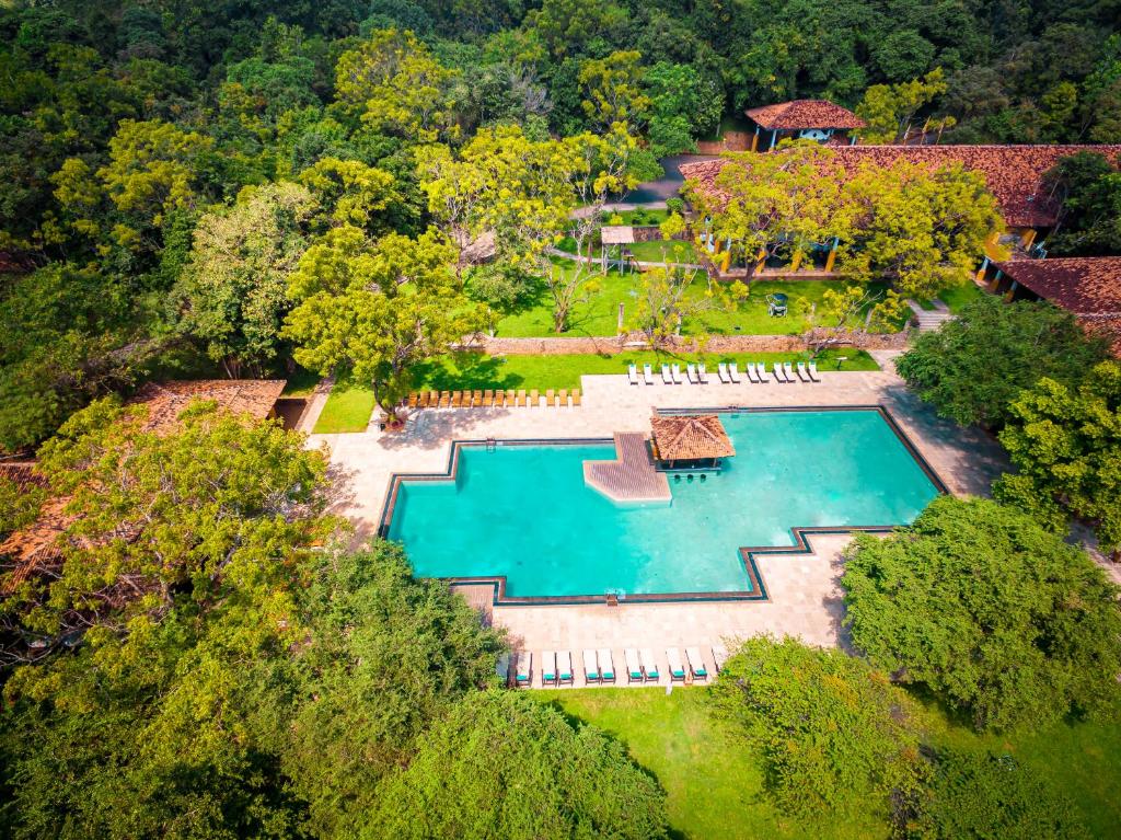 hotels with balcony in Sigiriya