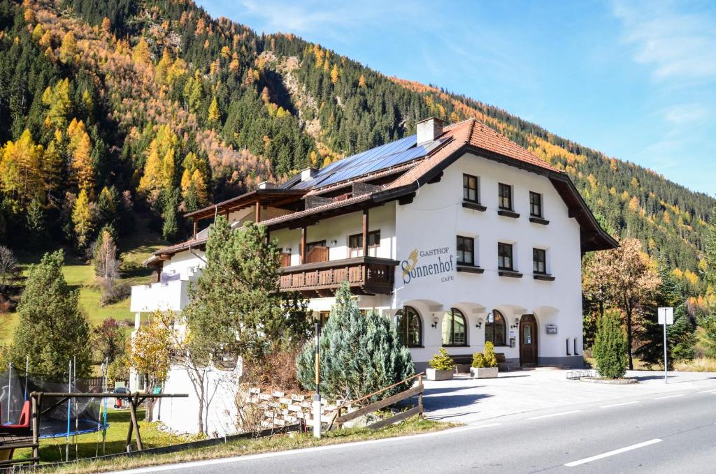 hotels with balcony in Kaunertal