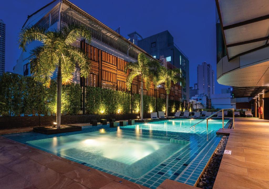 hotels with balcony in Bangkok