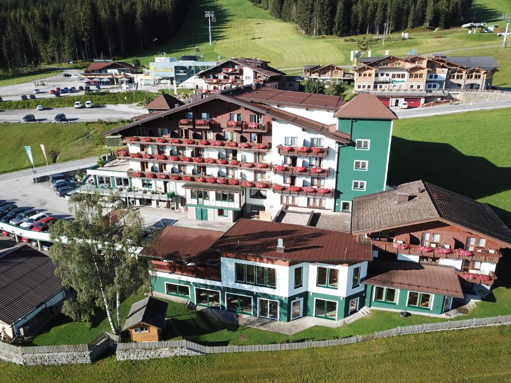 hotels with balcony in Schladming