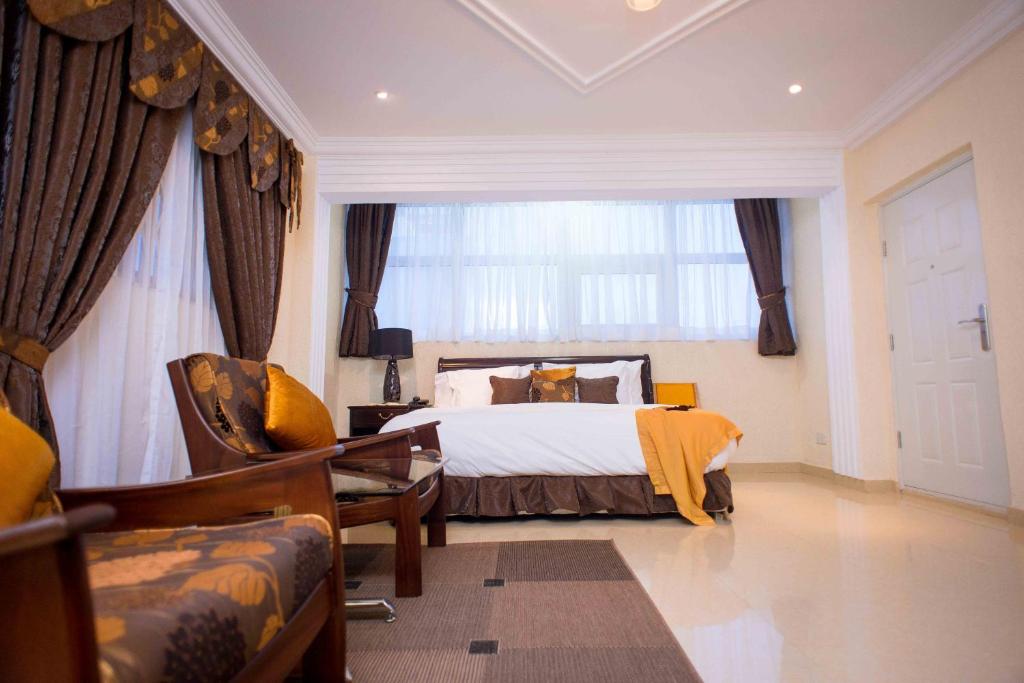 hotels with balcony in Accra