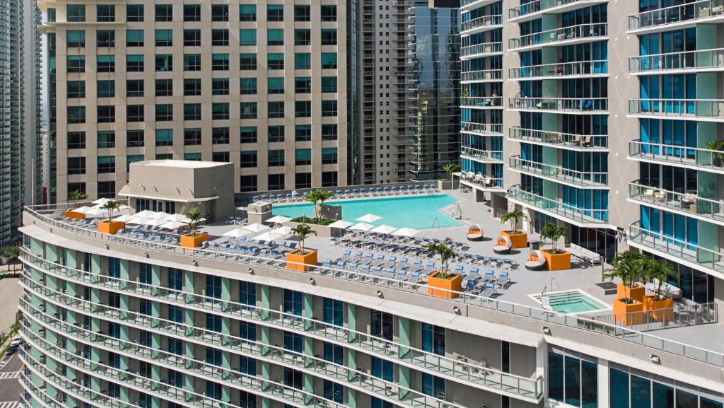 hotels with balcony in Miami United States