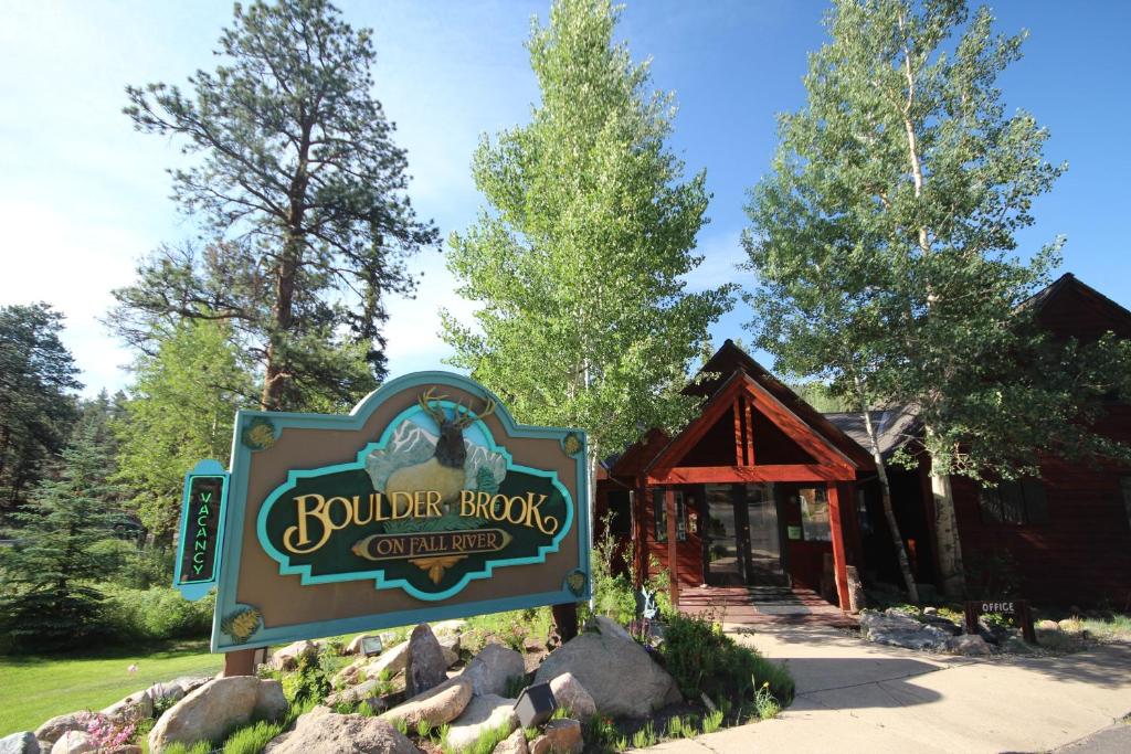 hotels with balcony in Rocky Mountain National Park