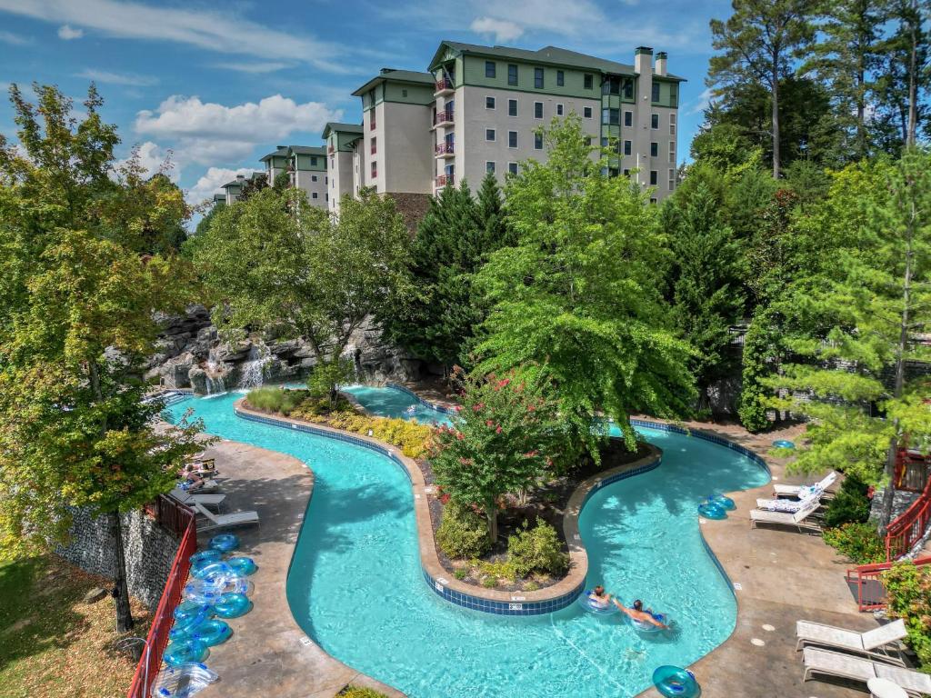 hotels with balcony in Great Smoky Mountains