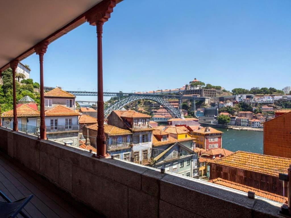 hotels with balcony in Porto