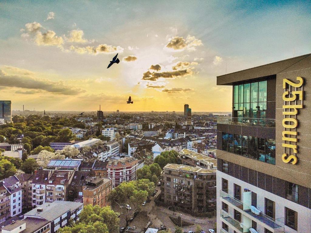 hotels with balcony in Dusseldorf