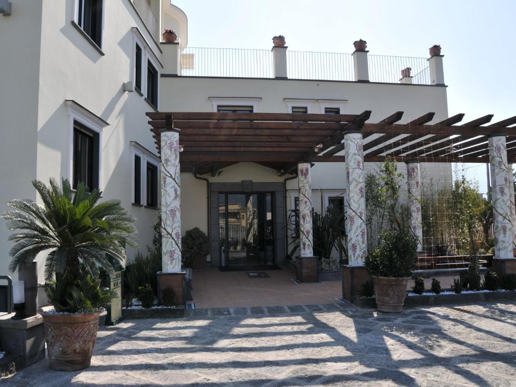 hotels with balcony in Pompei