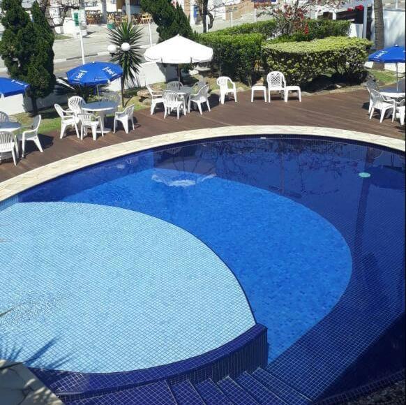 hotels with balcony in Guaruja