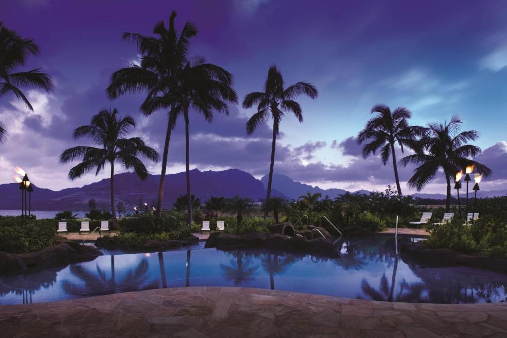 hotels with balcony in Kauai