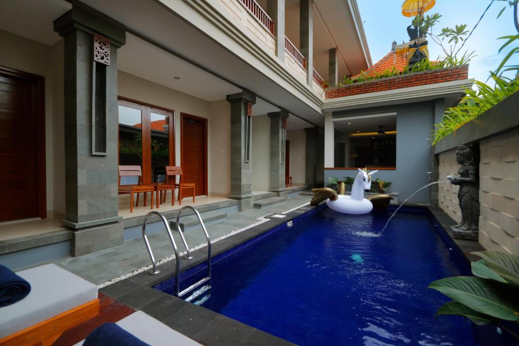 hotels with balcony in Seminyak