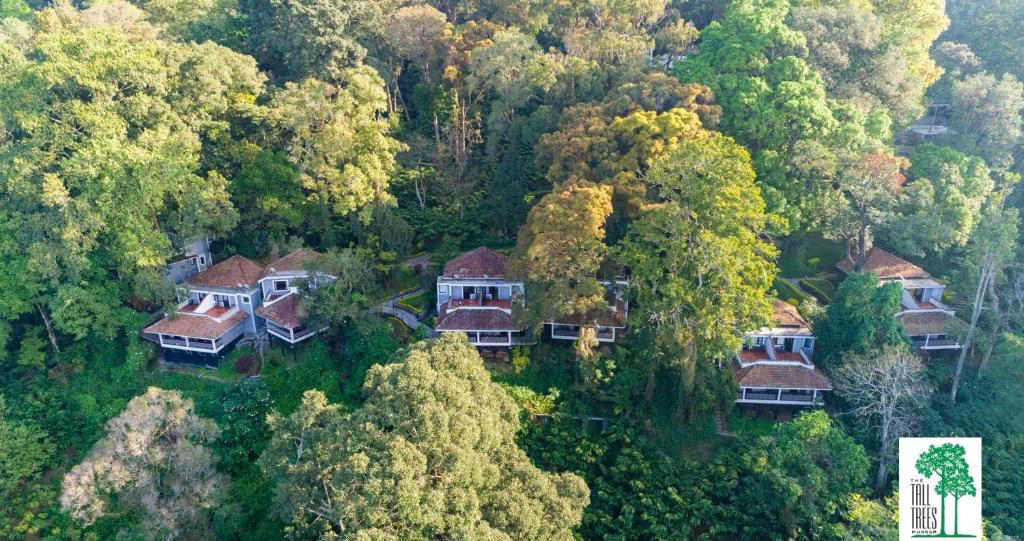 hotels with balcony in Munnar