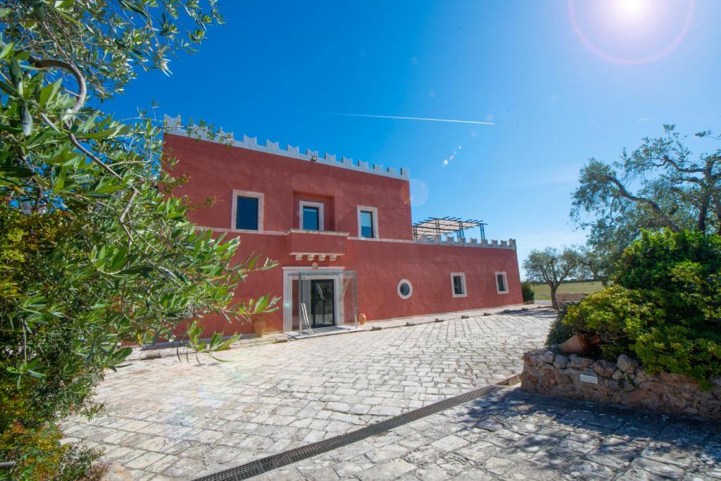 hotels with balcony in Ostuni