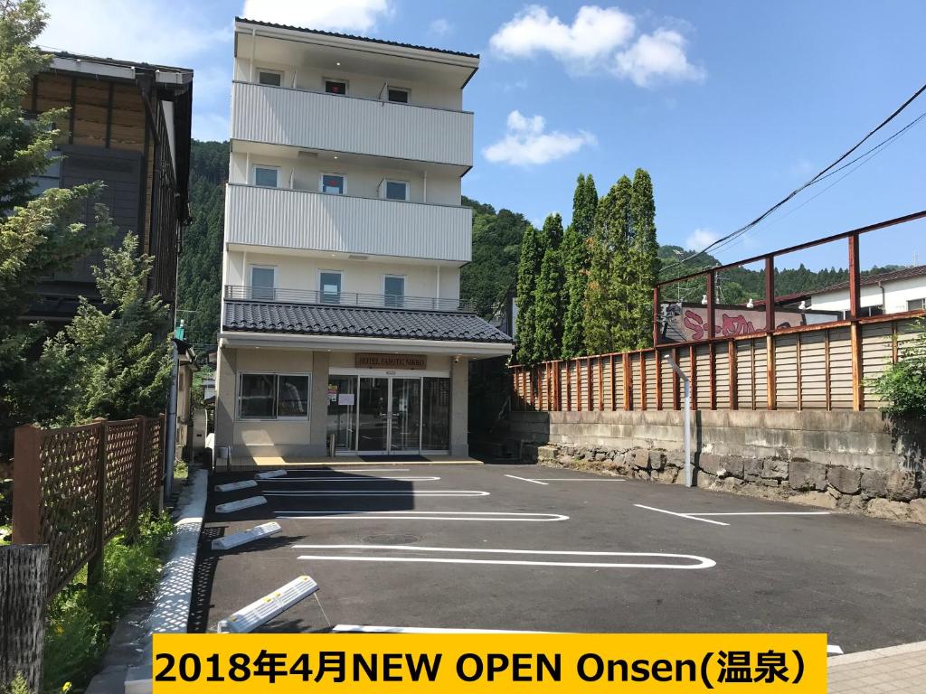 hotels with balcony in Nikko