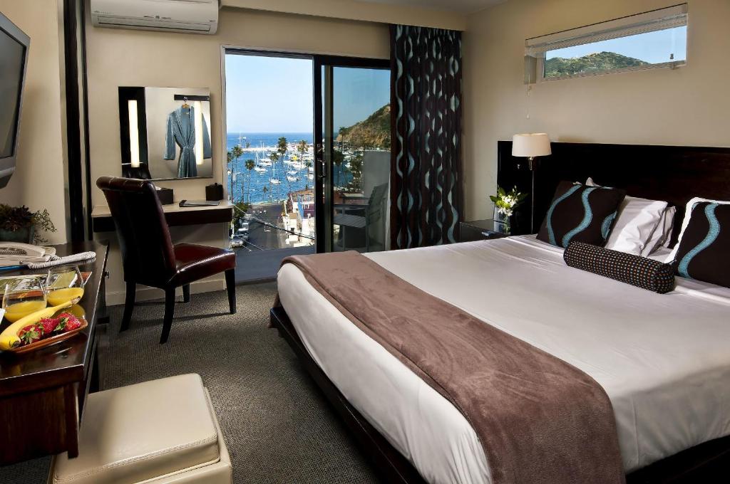 hotels with balcony in Santa Catalina Island