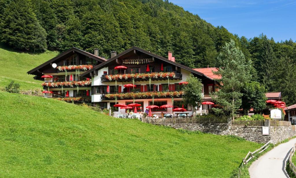 hotels with balcony in Oberstdorf