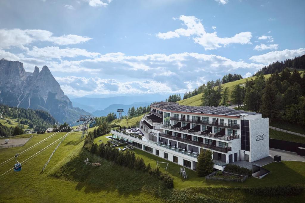 hotels with balcony in Alpe Di Siusi