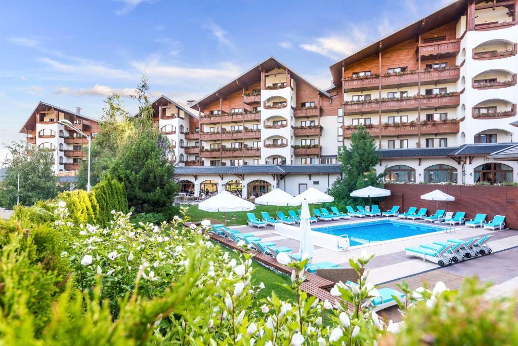 hotels with balcony in Bansko