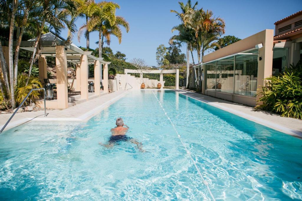 hotels with balcony in Noosa Heads