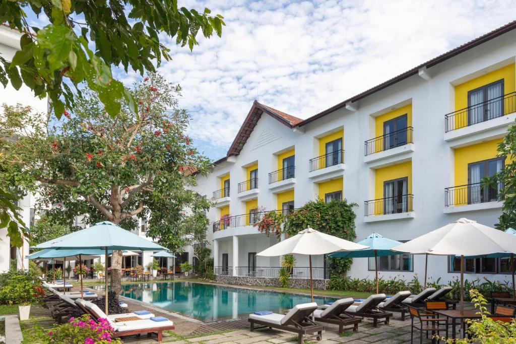 hotels with balcony in Hoi An