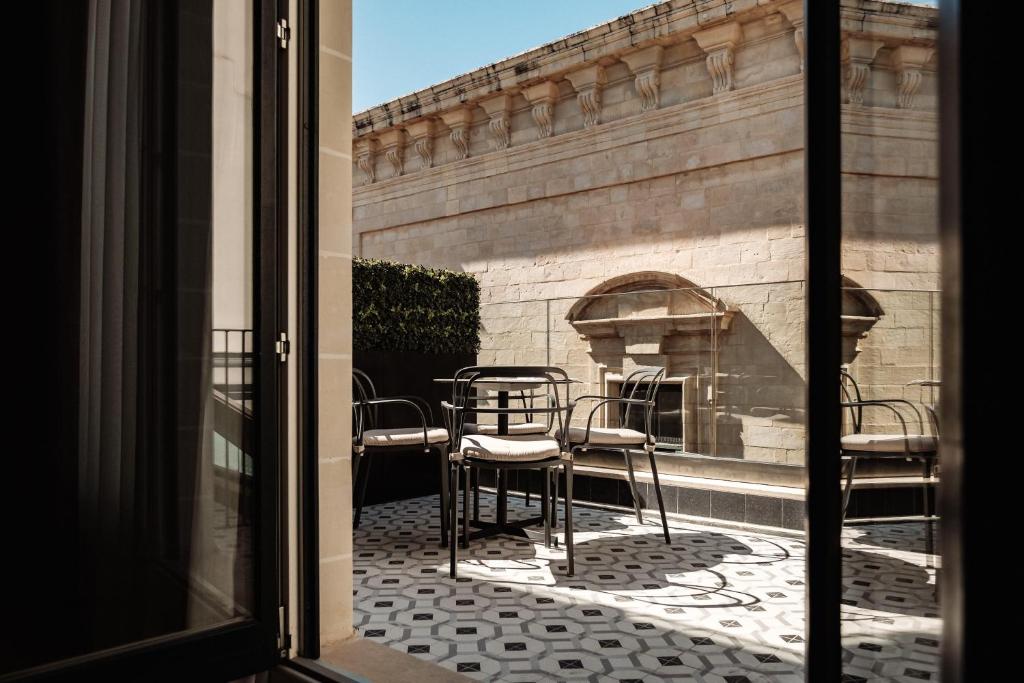 hotels with balcony in Valletta National Museum Of Archaeology