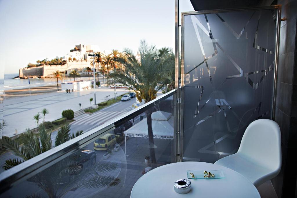 hotels with balcony in Peniscola