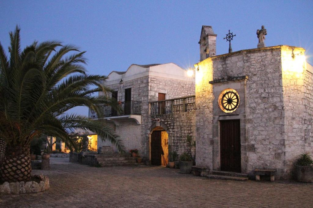 hotels with balcony in Ostuni