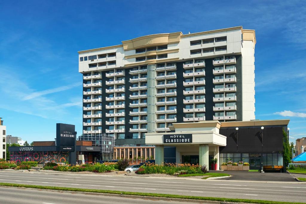 hotels with balcony in Quebec City