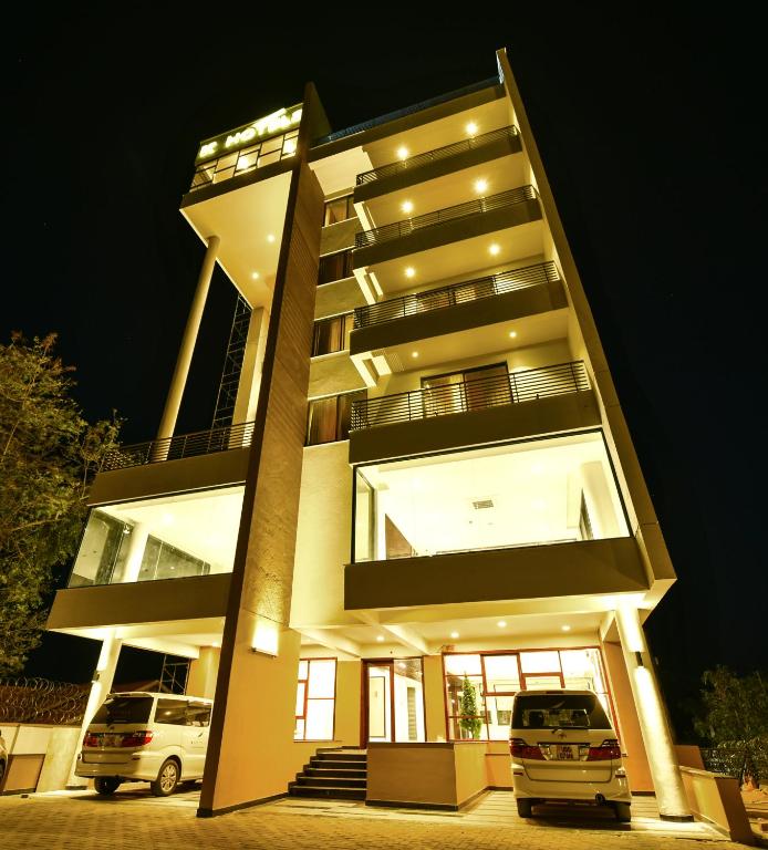 hotels with balcony in Entebbe