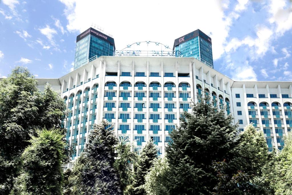 hotels with balcony in Almaty