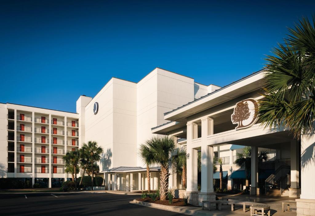 hotels with balcony in Myrtle Beach The Market Common