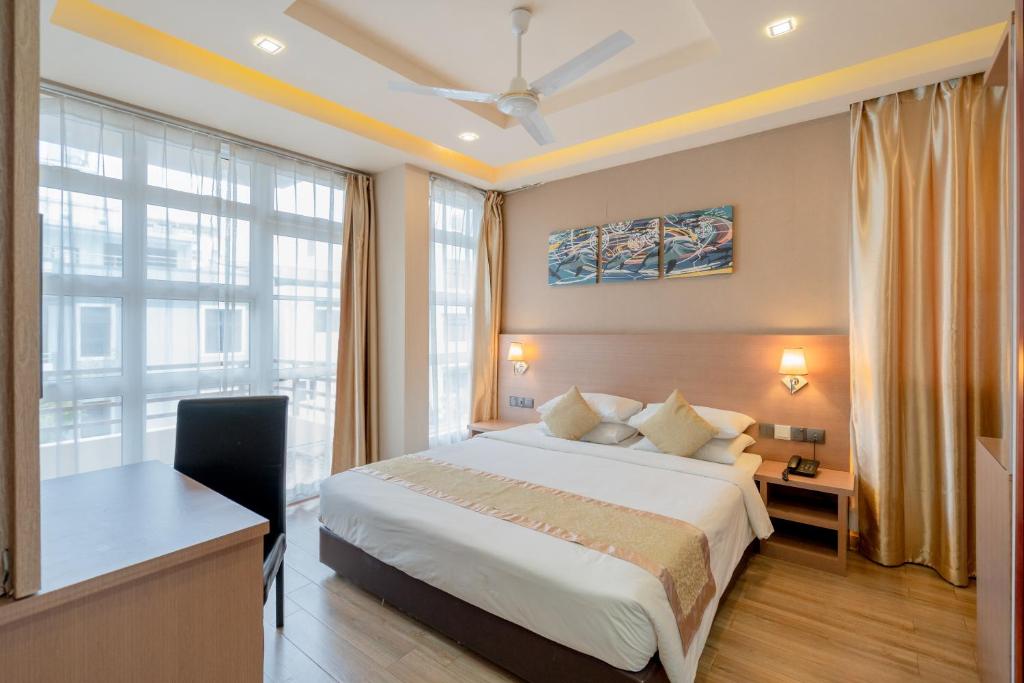 hotels with balcony in Hulhumale