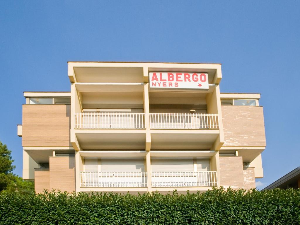 hotels with balcony in Perugia