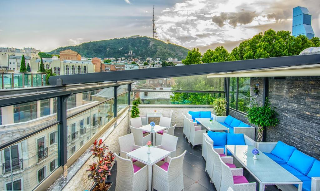 hotels with balcony in Tbilisi