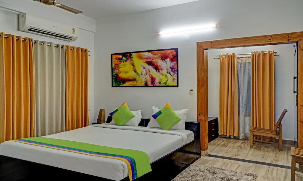 hotels with balcony in Guwahati