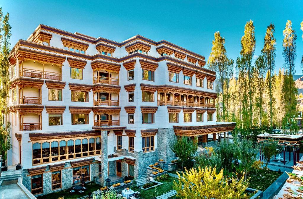 hotels with balcony in Leh