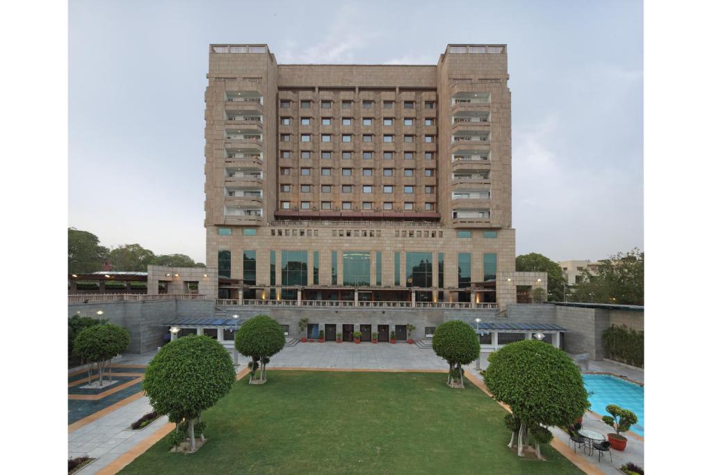 hotels with balcony in New Delhi