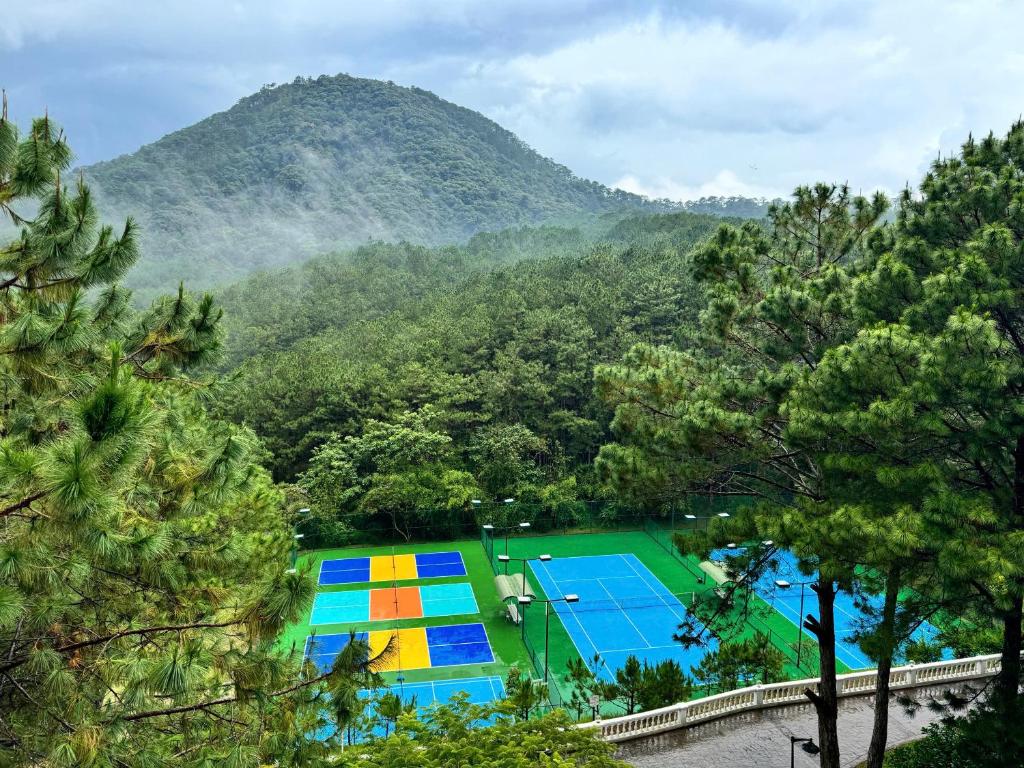 hotels with balcony in Da Lat