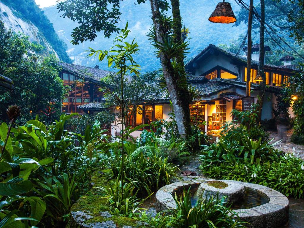 hotels with balcony in Machu Picchu