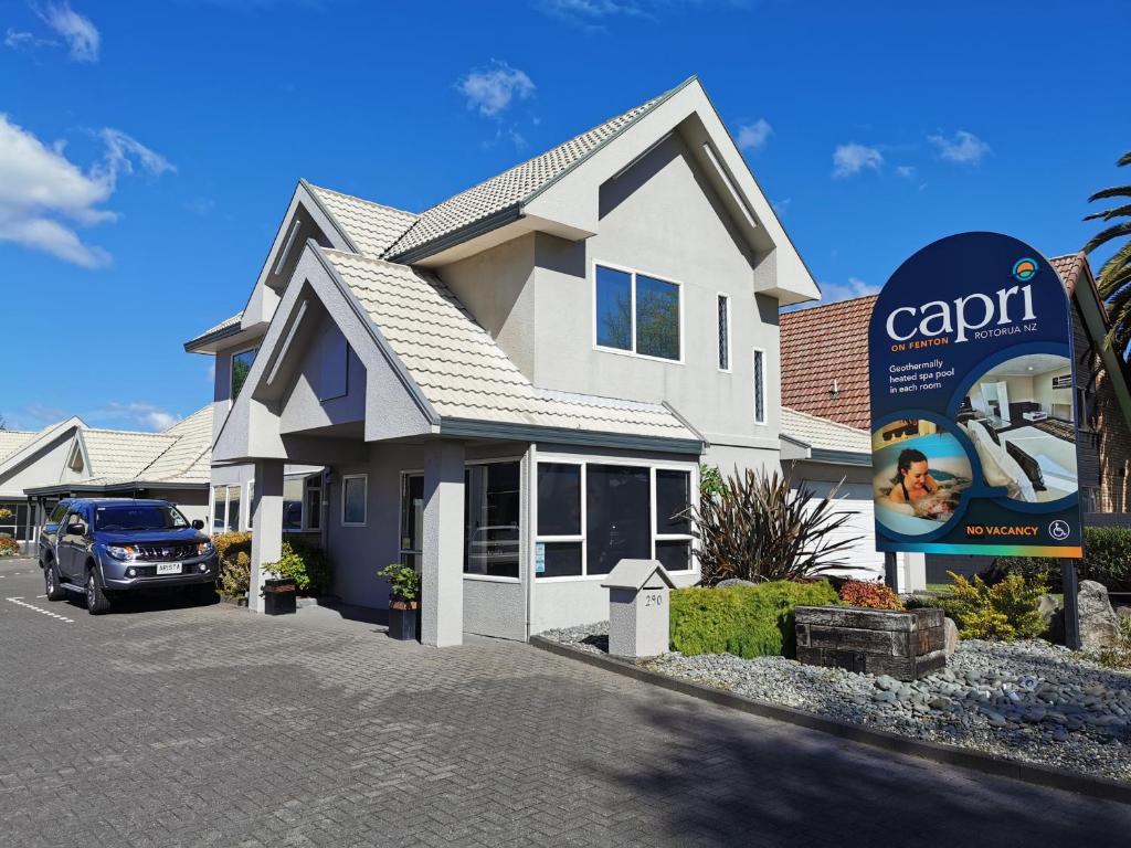 hotels with balcony in Rotorua