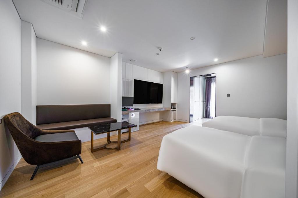 hotels with balcony in Seoul Jongno Gu