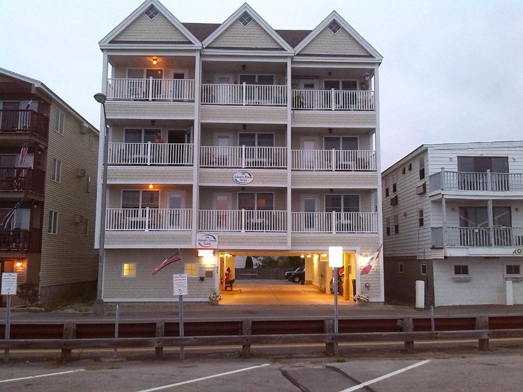 hotels with balcony in Hampton Beach Hampton Beach