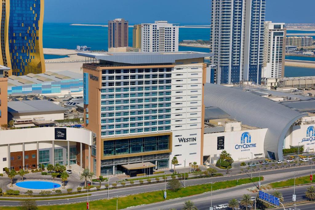 hotels with balcony in Manama