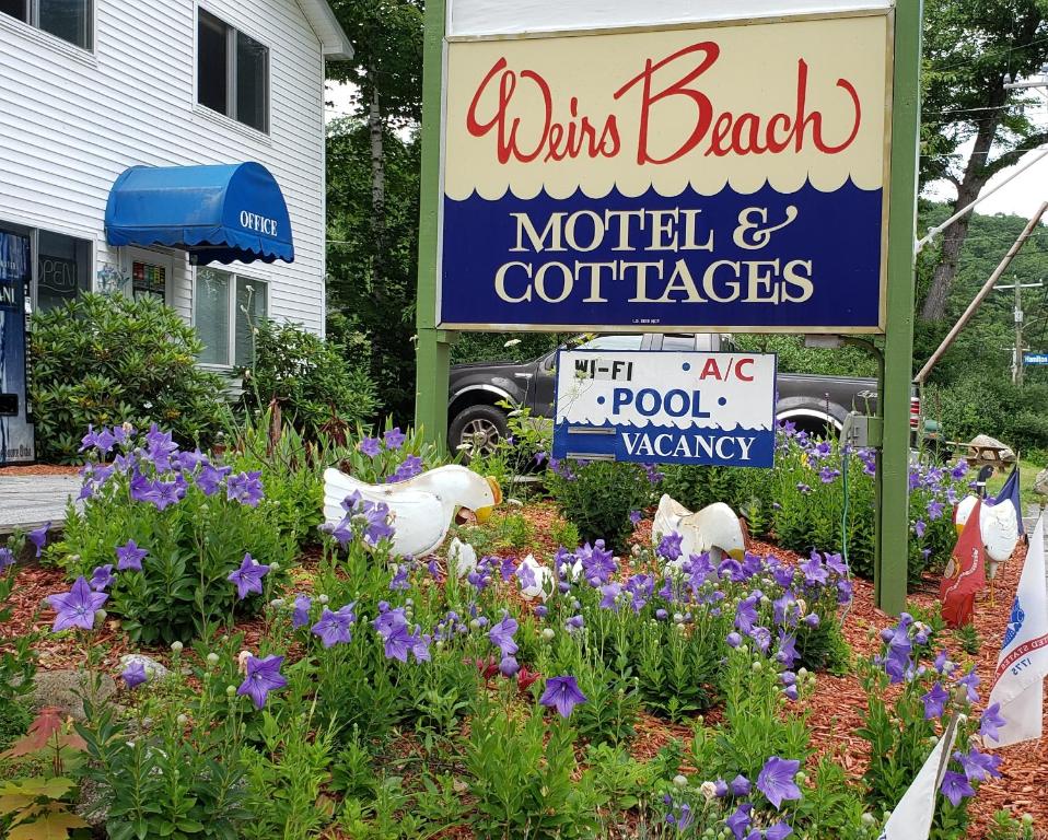 hotels with balcony in Weirs Beach