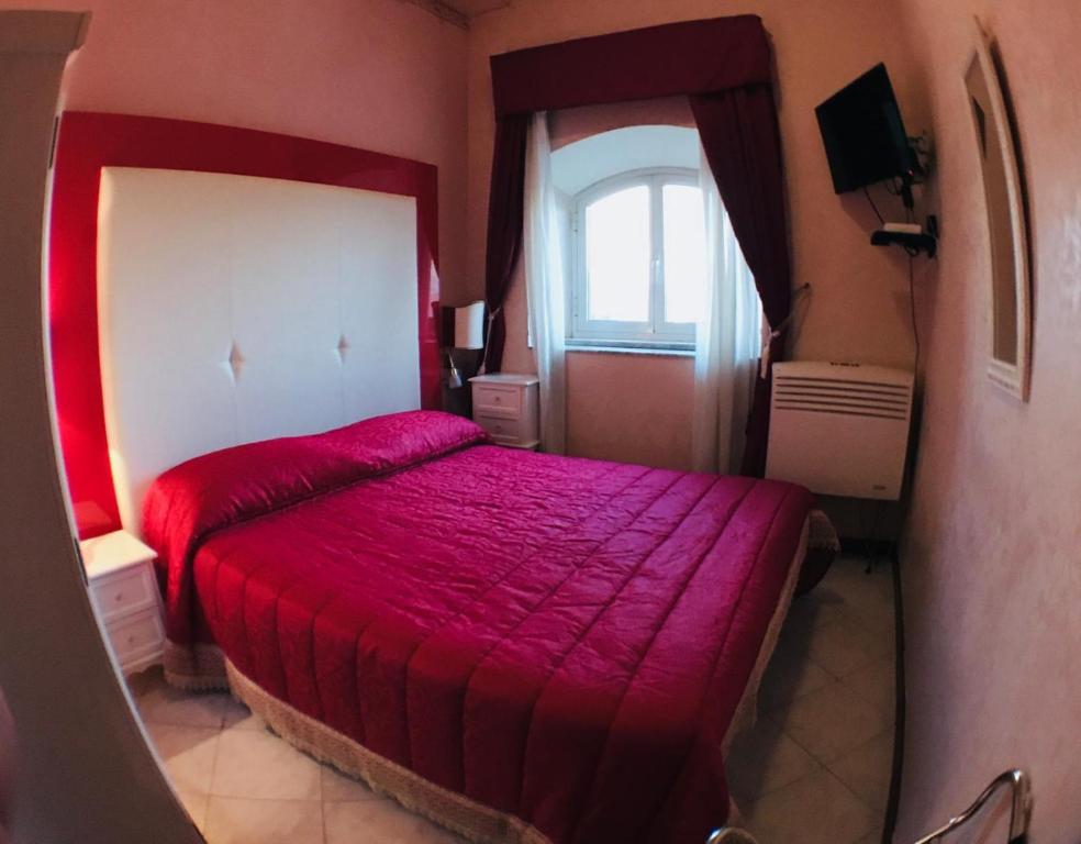 hotels with balcony in Frascati