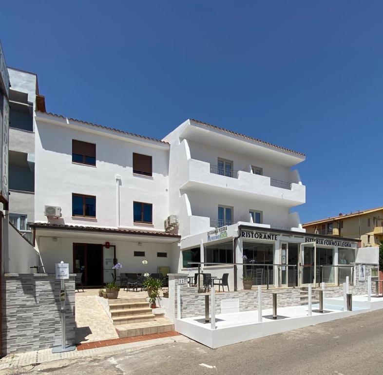 hotels with balcony in Santa Teresa Gallura