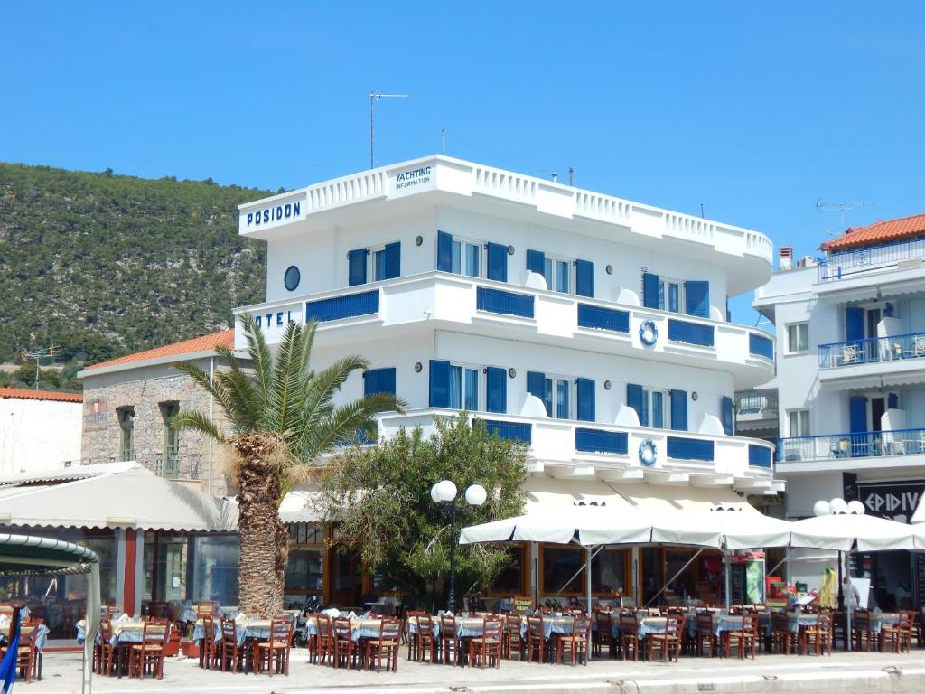 hotels with balcony in Ancient Epidavros