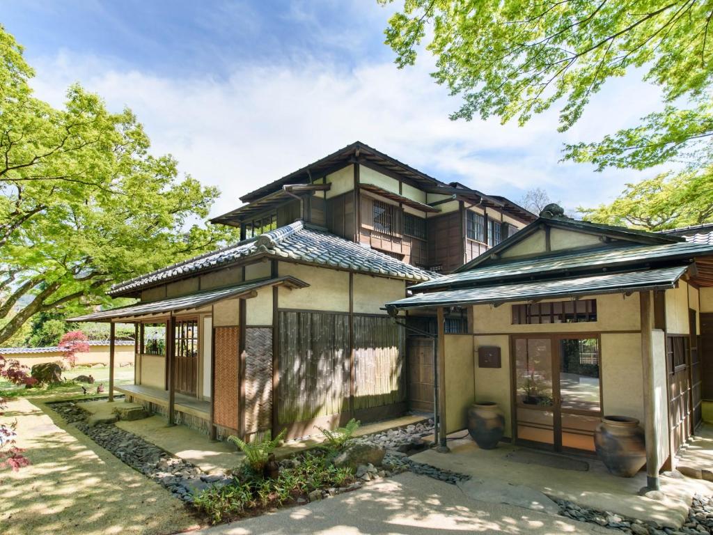 hotels with balcony in Hakone