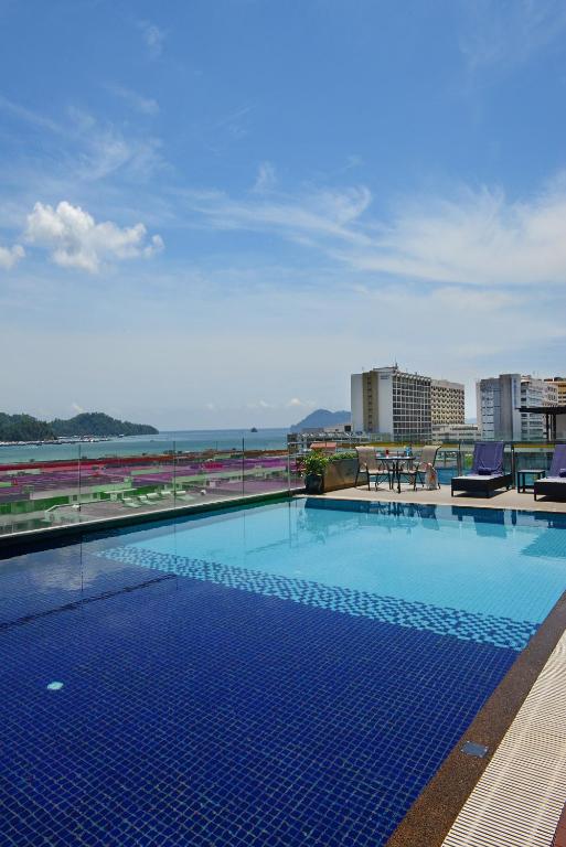 hotels with balcony in Kota Kinabalu