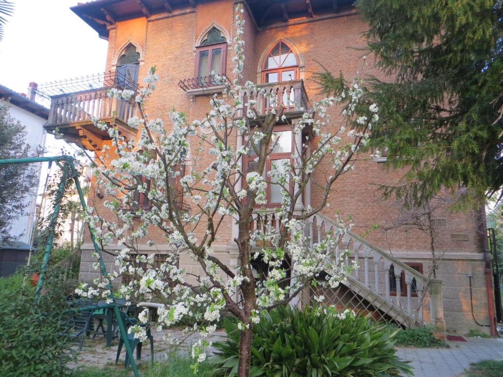 hotels with balcony in Venice Lido